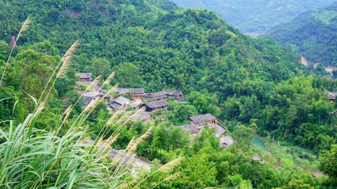 四月旅行地推薦！10個(gè)詩情畫意目的地，這才是春天該去的地方
