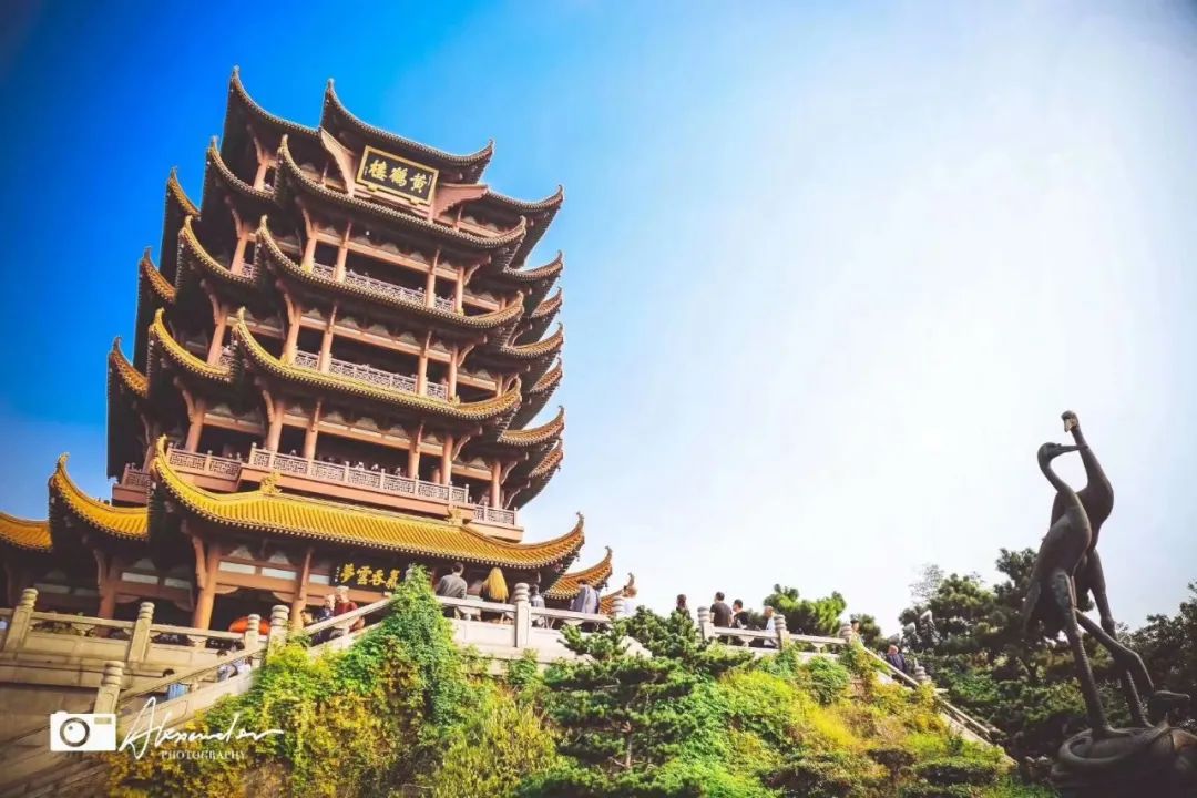 四月旅行地推薦！10個(gè)詩情畫意目的地，這才是春天該去的地方
