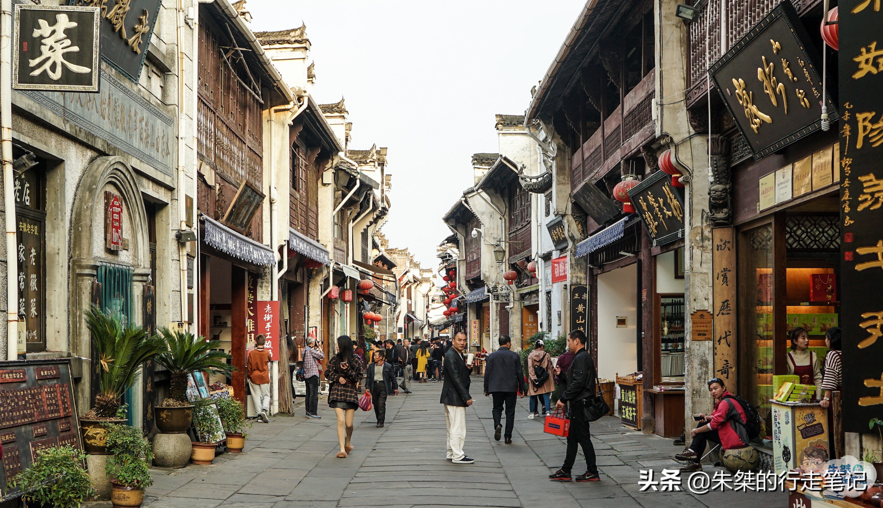 我國最知名的五條老街，吃喝玩樂全不愁，看看你走過哪一條街