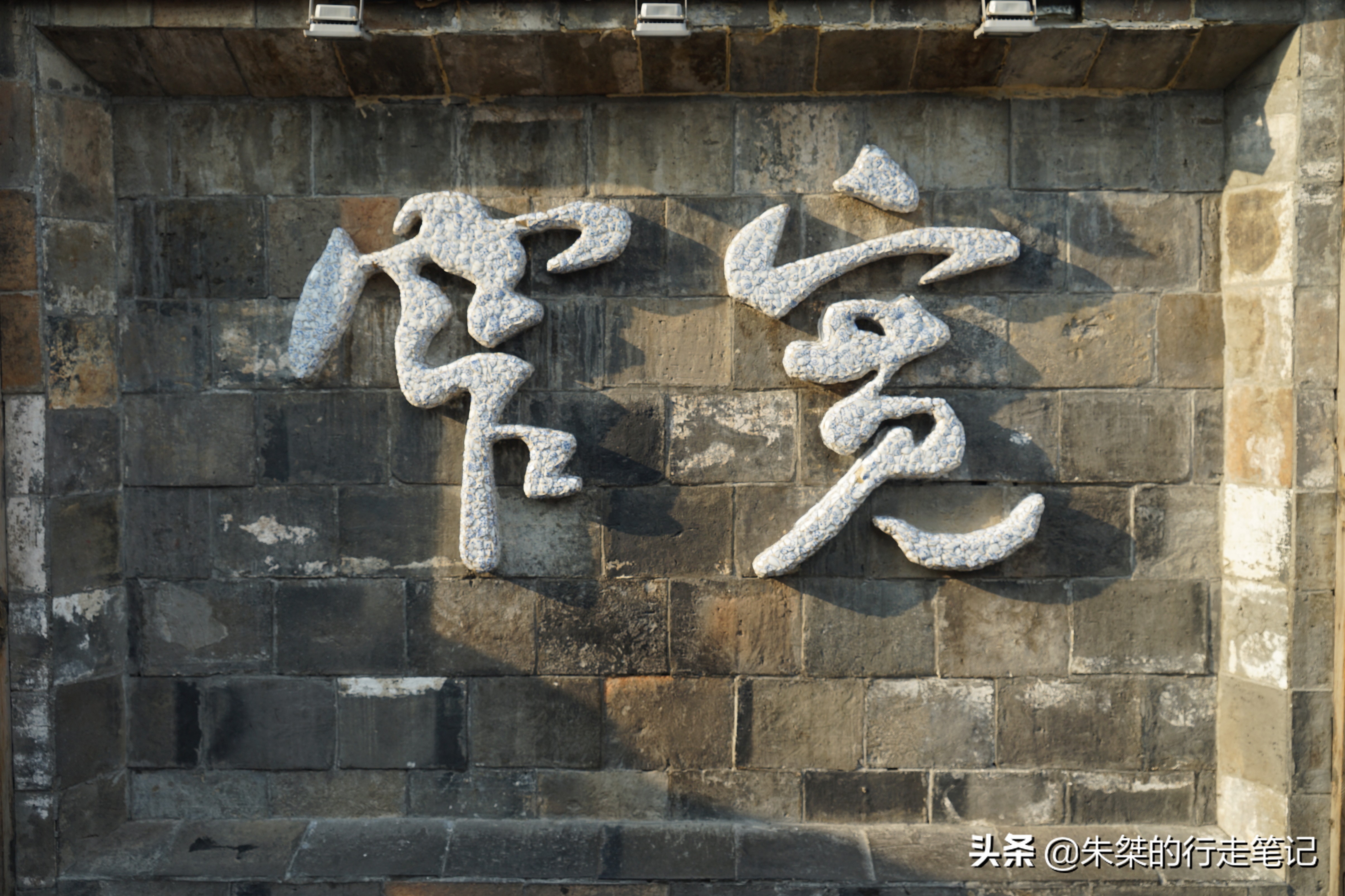 我國最知名的五條老街，吃喝玩樂全不愁，看看你走過哪一條街