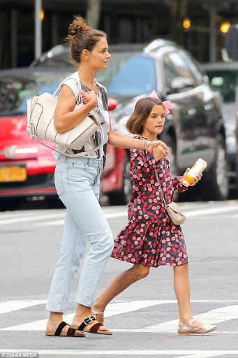 湯姆·克魯斯入邪教8年未見女兒？萌爆炸的小蘇瑞15歲了